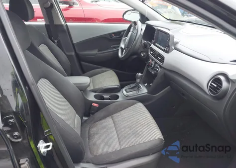 2018 Hyundai Kona Se z USA, uszkodzony, nr VIN KM8K12AA9JU088898